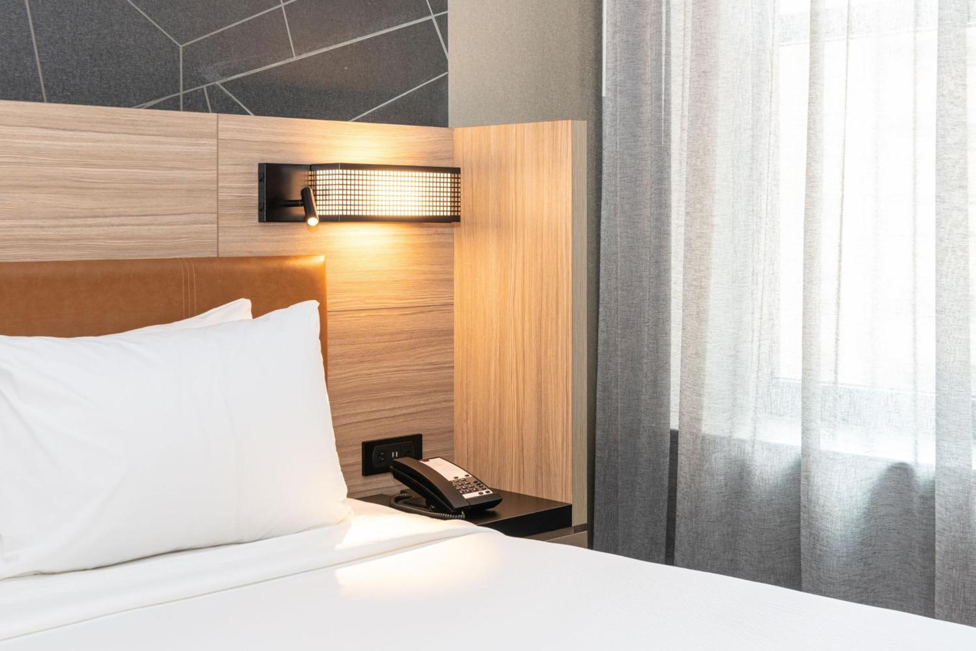 Springhill Suites By Marriott Baltimore Downtown Convention Center Area Экстерьер фото