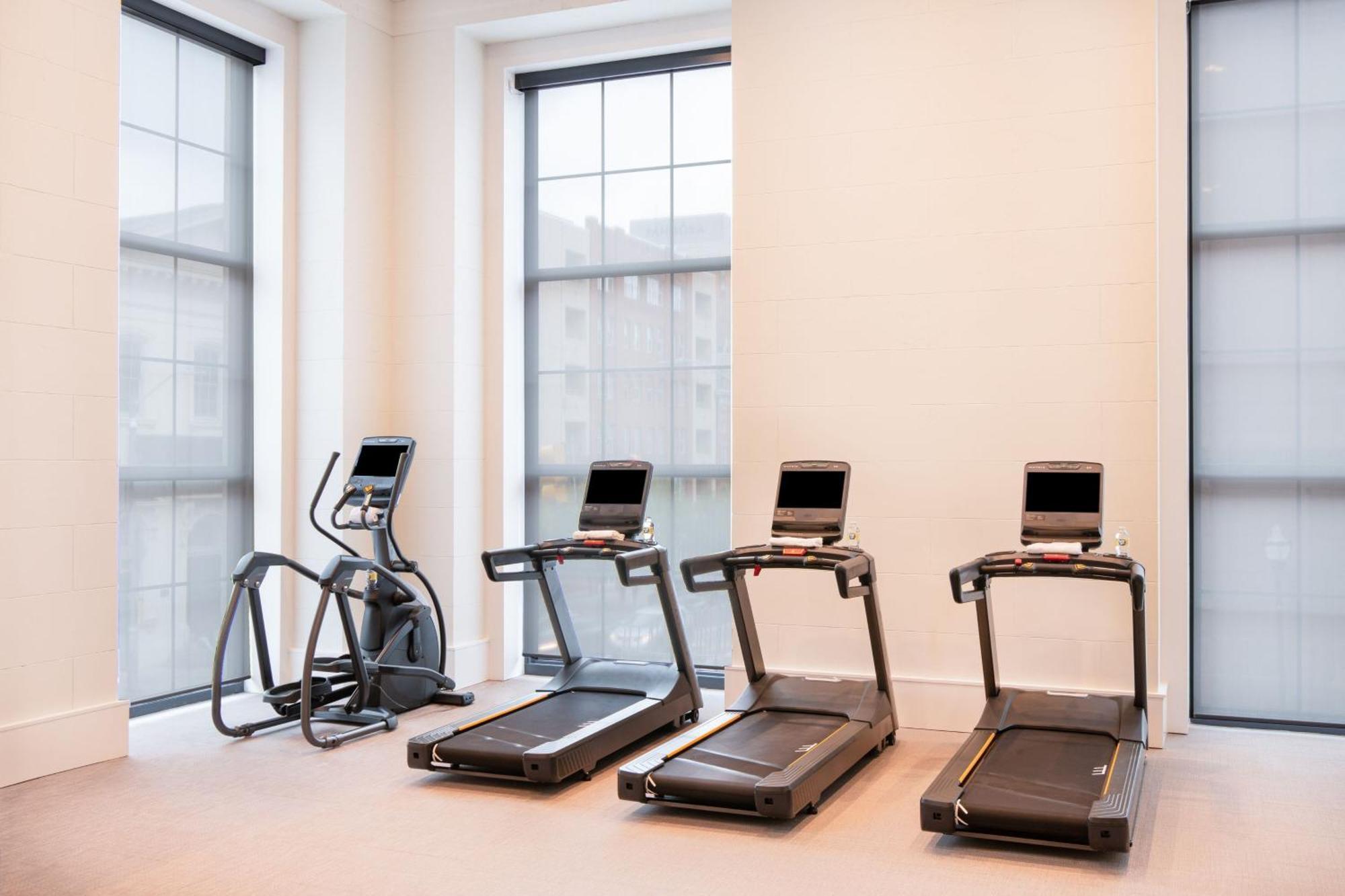 Springhill Suites By Marriott Baltimore Downtown Convention Center Area Экстерьер фото